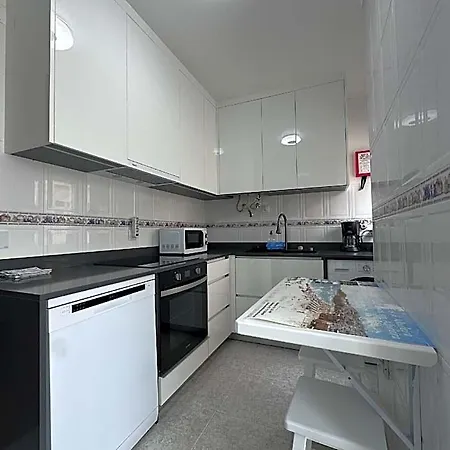 Bayview In Main Plaza 20 Meters From Semesterbostad *
