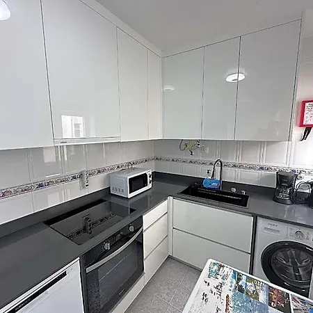 Bayview In Main Plaza 20 Meters From
